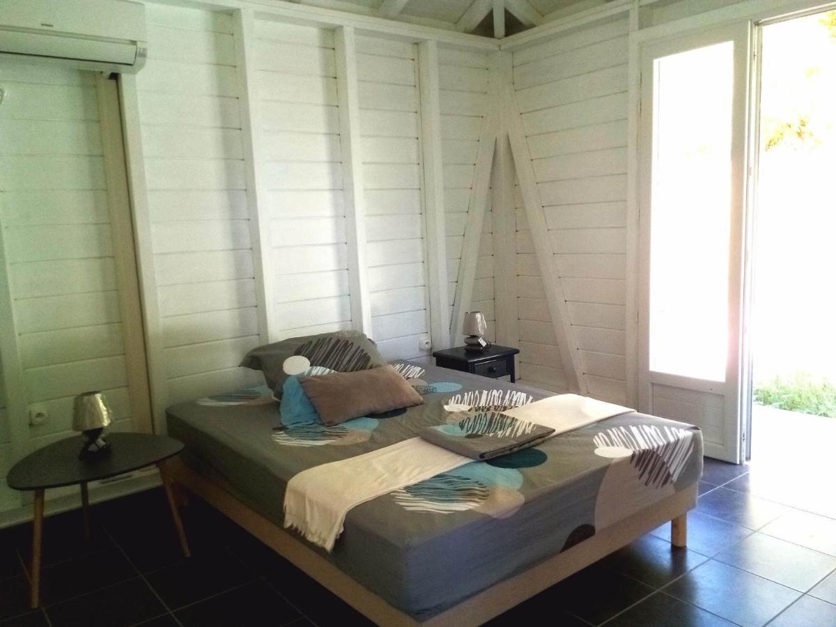 Villa Cana Et Son Spa A Terre De Haut Ngoại thất bức ảnh