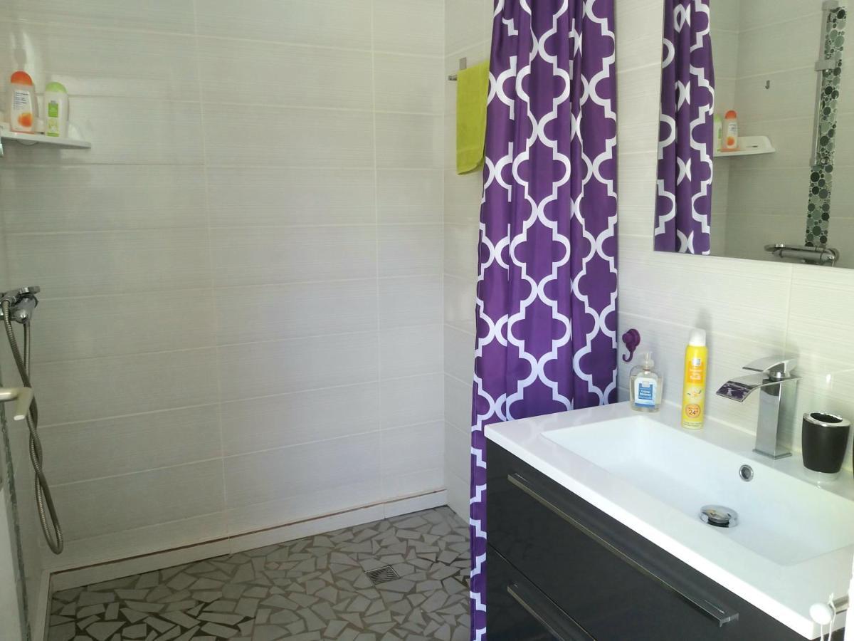Villa Cana Et Son Spa A Terre De Haut Ngoại thất bức ảnh